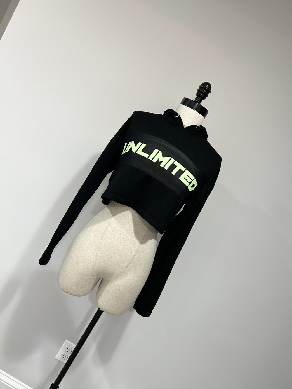 Forever 21 Black Cropped Hoodie with Neon Yellow 'UNLIMITED' Logo
